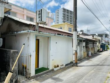 うるま市石川白浜1丁目